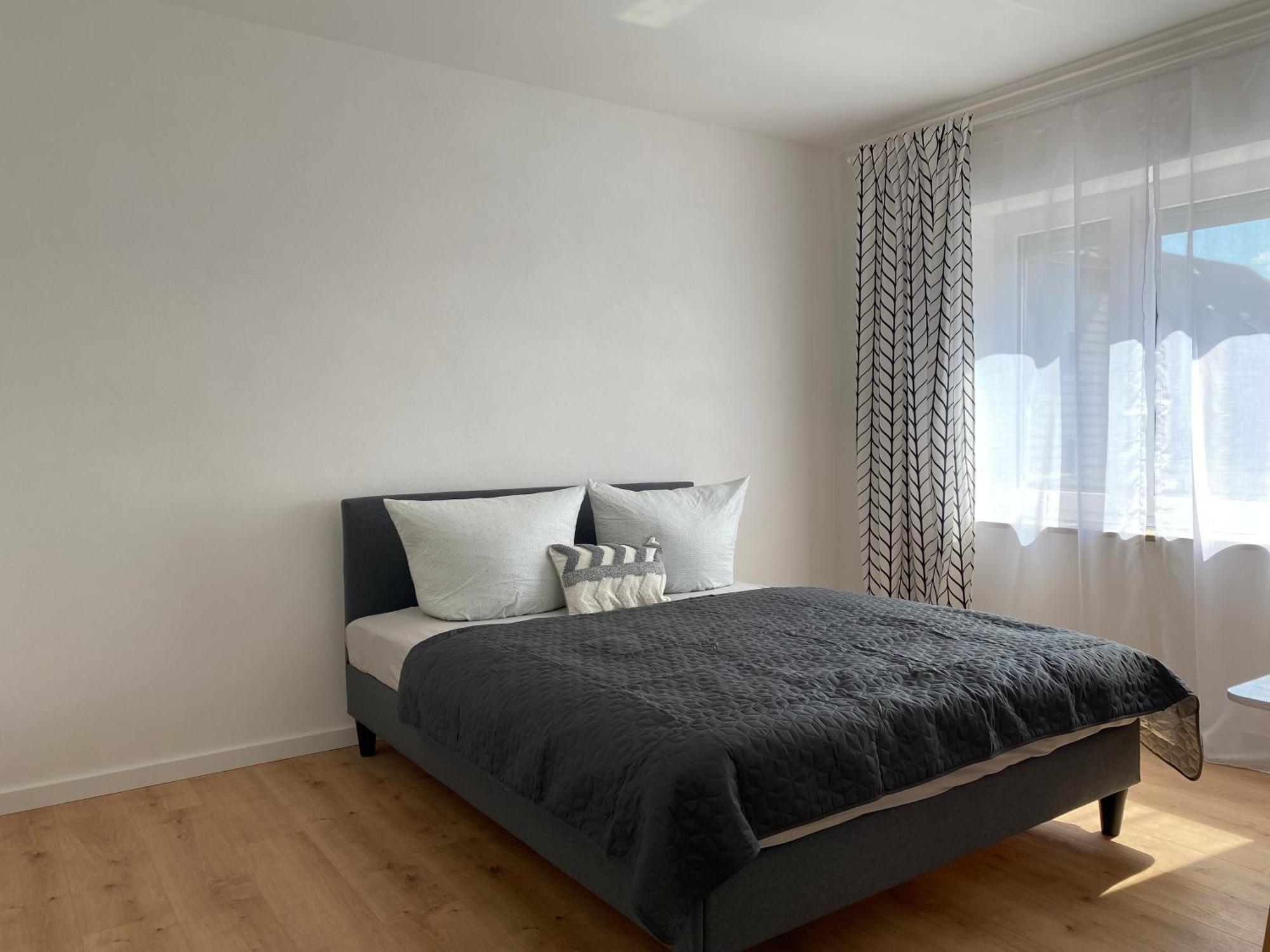 Modern Living Apartment - Naehe Krankenhaus, Altstadt, Bahnhof - 3-Zimmer Amberg Luaran gambar